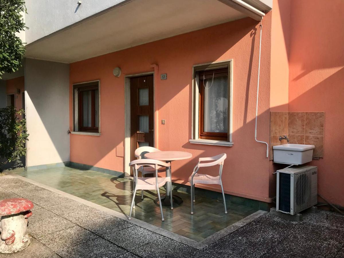 Villaggio Le Ginestre Bibione Luaran gambar