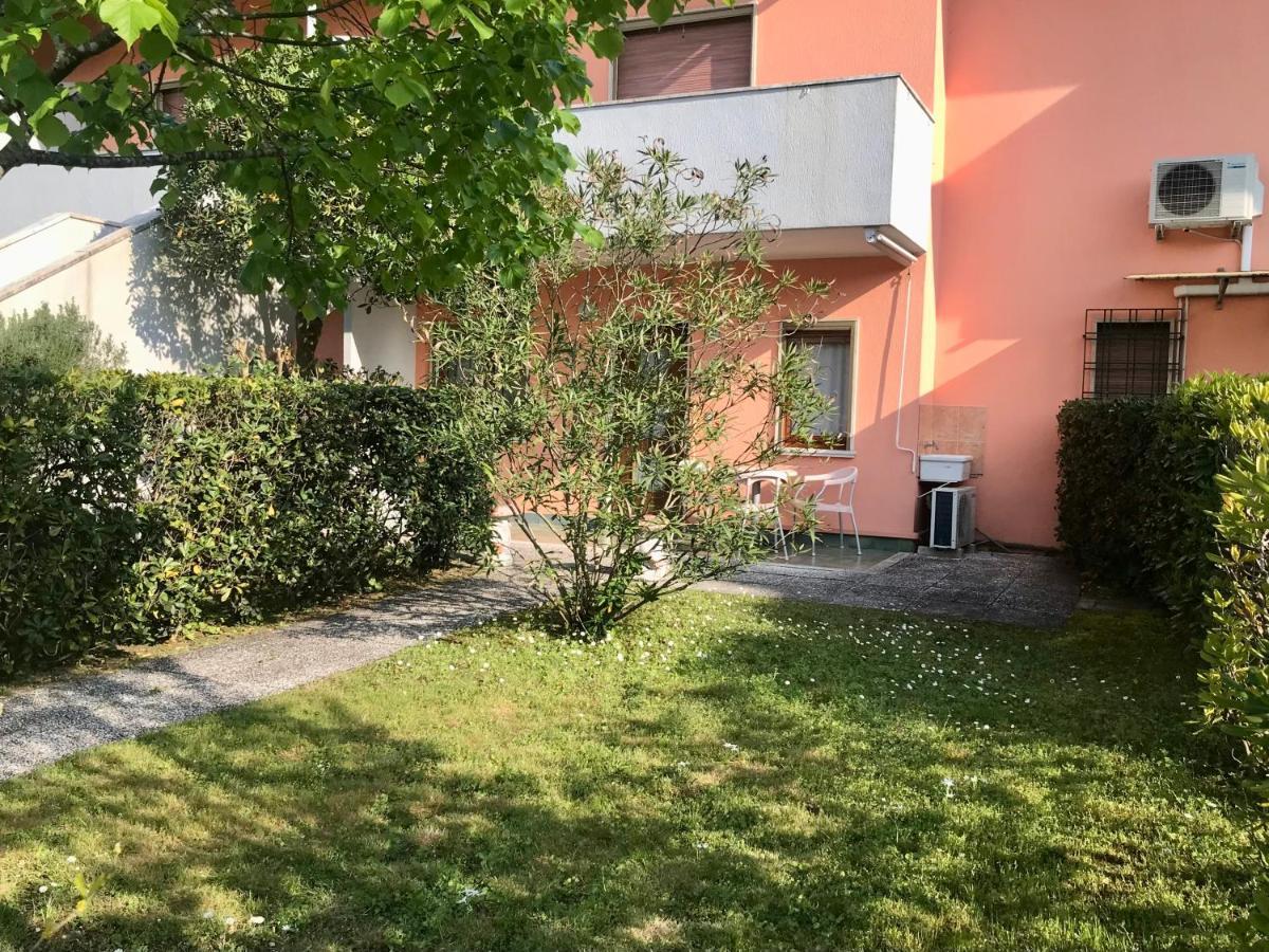 Villaggio Le Ginestre Bibione Luaran gambar