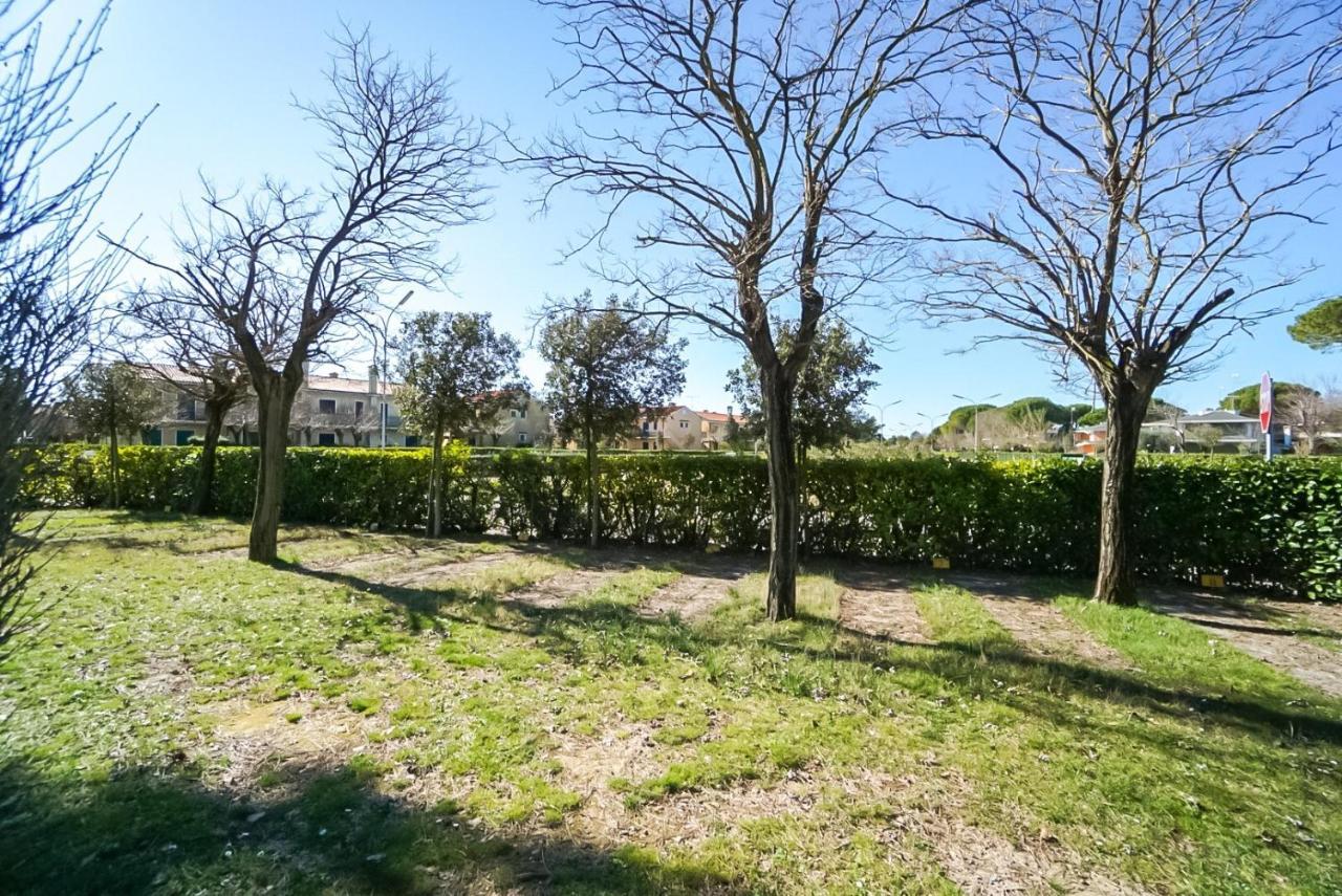 Villaggio Le Ginestre Bibione Luaran gambar